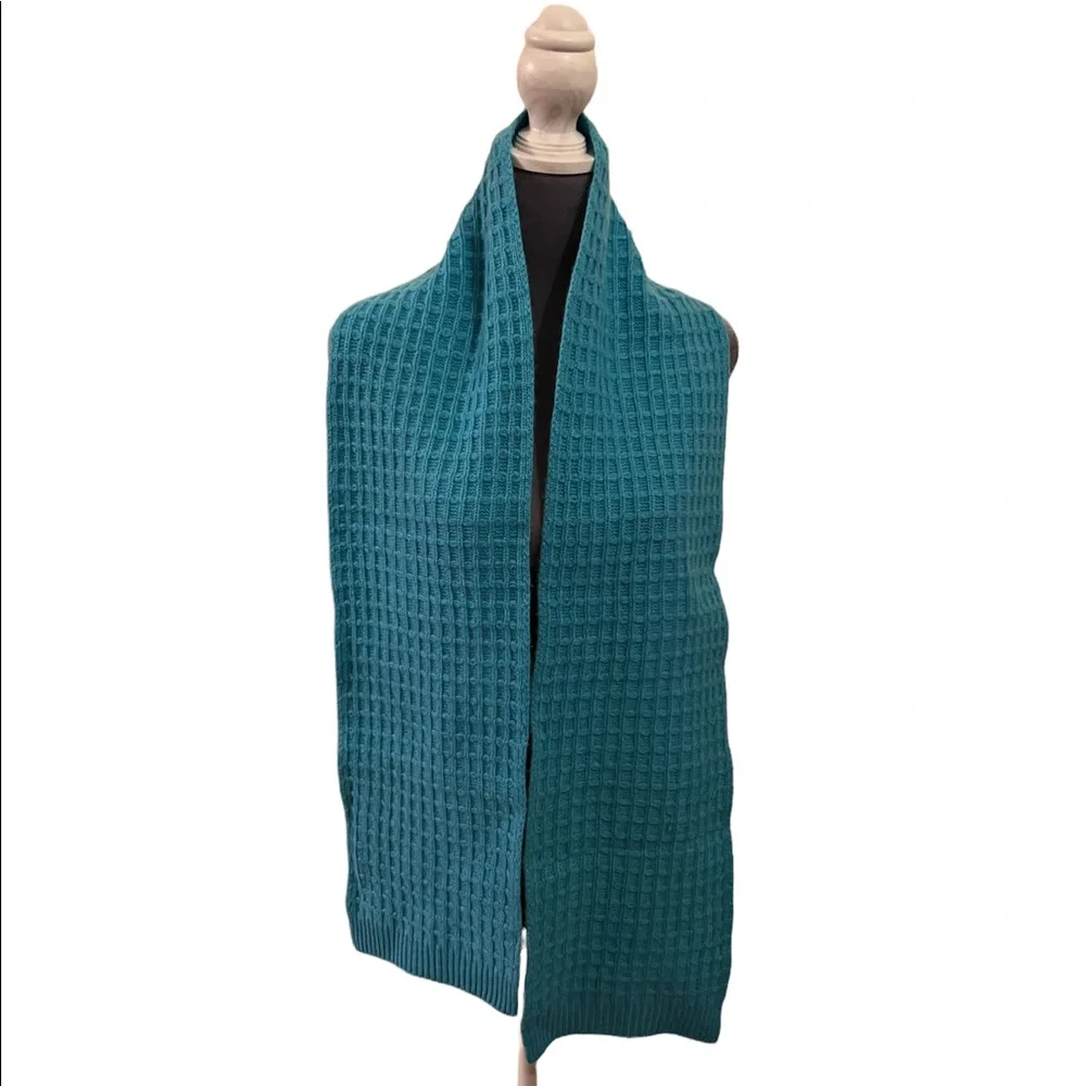 Ann Taylor 100 percent cashmere teal scarf euc